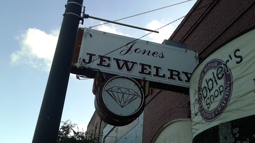 Jeweler «Jones Jewelry Inc», reviews and photos, 6718 W Broad St, Douglasville, GA 30134, USA