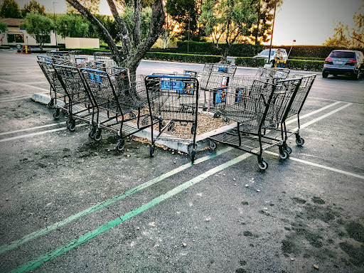 Shopping Mall «Quail Hill Shopping Center», reviews and photos, 6501 - 6875 Quail Hill Pkwy, Irvine, CA 92603, USA