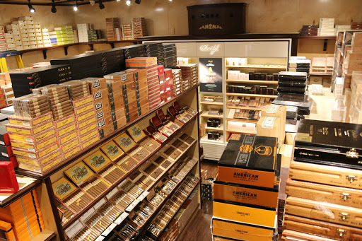 Tobacco Shop «Smoke Inn», reviews and photos, 801 Village Blvd #305, West Palm Beach, FL 33409, USA