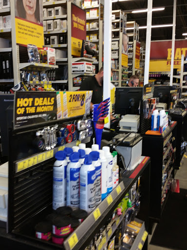 Auto Parts Store «Advance Auto Parts», reviews and photos, 2802 E Main St, Endwell, NY 13760, USA
