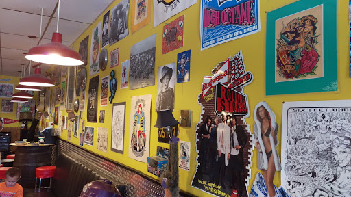 1424 Airport Fwy, Bedford, TX 76022, USA