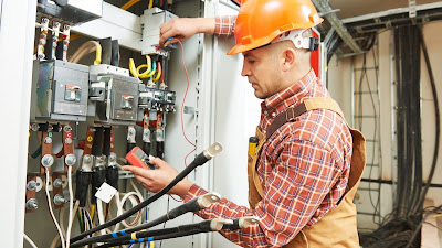 ISEPS : Installation Système Electrique Plomberie SARL à Champdeniers