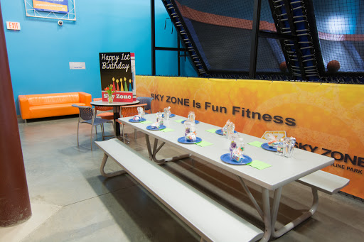 Amusement Center «Sky Zone Trampoline Park», reviews and photos, 70 Pawtucket Ave, Rumford, RI 02916, USA