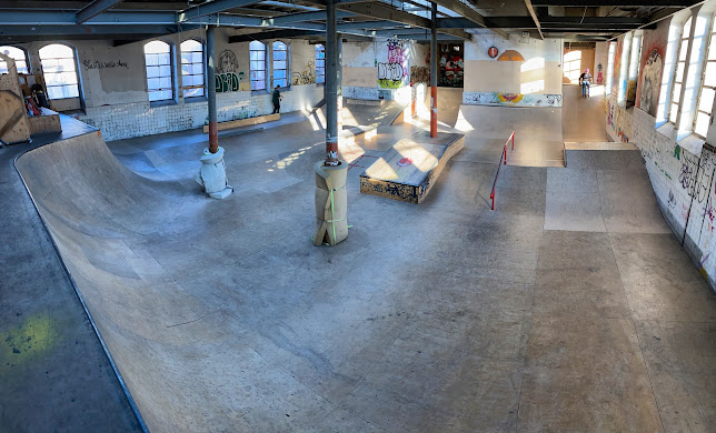 Rezensionen über Skatepark Park N'Sun in La Chaux-de-Fonds - Sportstätte