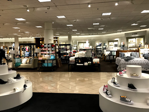 Department Store «Nordstrom Tysons Corner Center», reviews and photos, 8075 Tysons Corner Center, McLean, VA 22102, USA