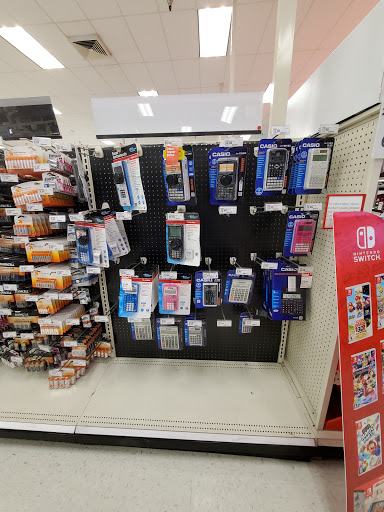 Department Store «Target», reviews and photos, 4202 13th Ave SW, Fargo, ND 58103, USA