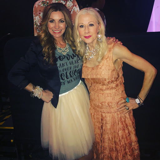 Beauty Salon «La Bella Chic Salon & Blow-Dry Bar», reviews and photos, 1501 Cedar Rd #104, Chesapeake, VA 23322, USA