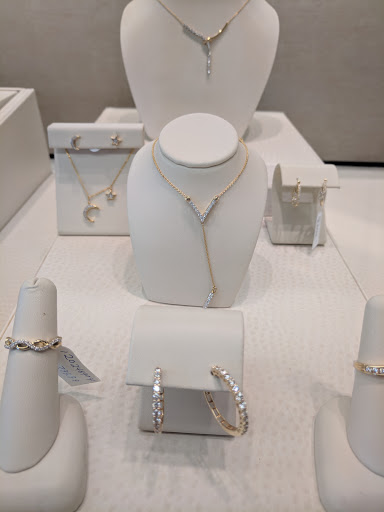 Jewelry Store «Jared The Galleria of Jewelry», reviews and photos, 1976 S Stratford Rd, Winston-Salem, NC 27103, USA
