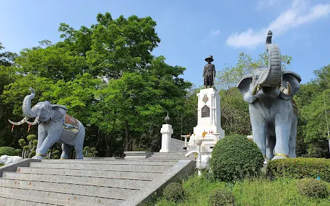 Monumento del Re Phra Phutthayodfa Chulalok il Grande (King Rama 1 Memorial) image