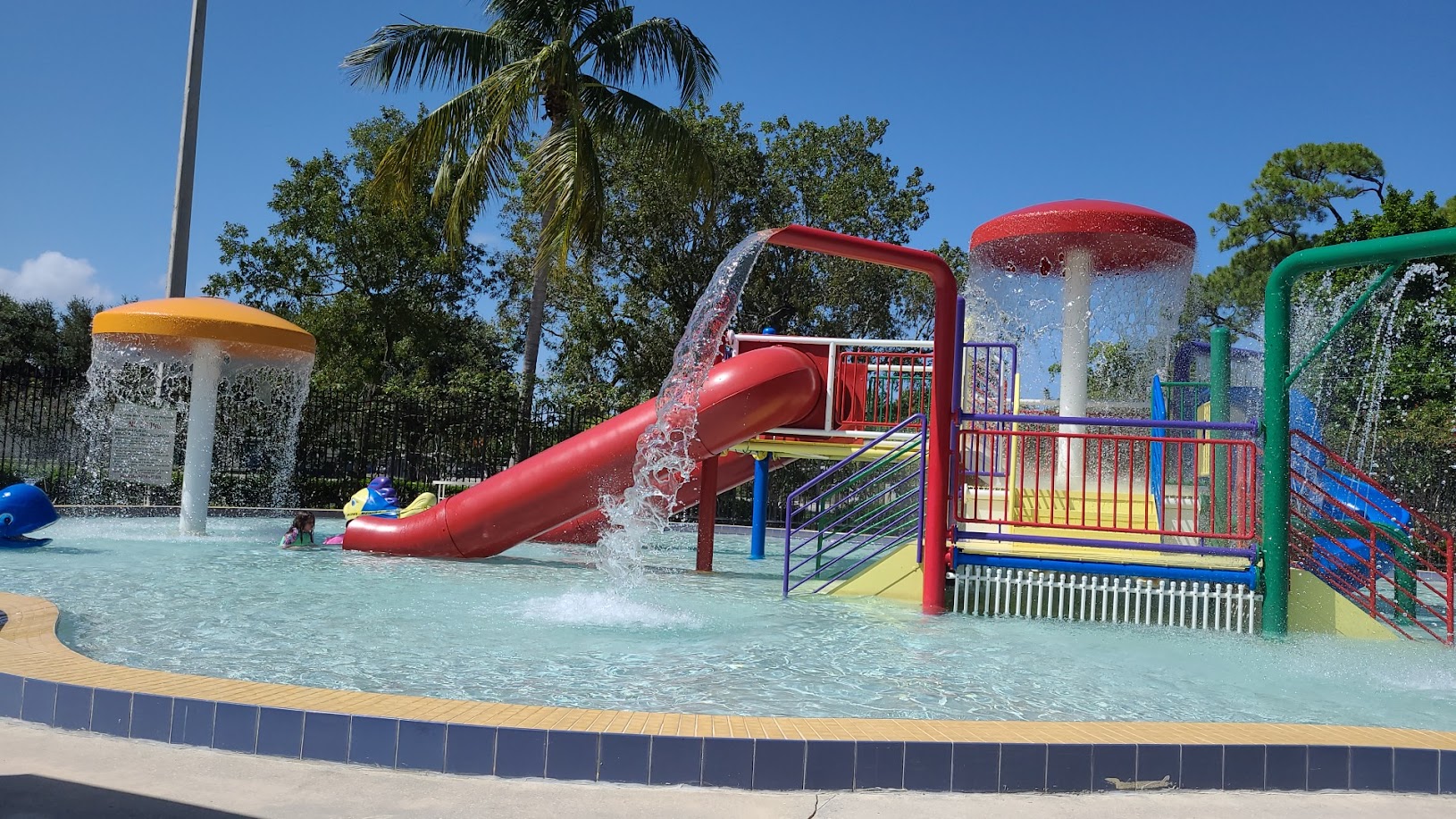 Lauderdale Manors Park Pool