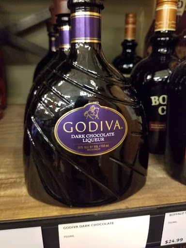 Liquor Store «Bottles Fine Wine», reviews and photos, 141 Pitman St, Providence, RI 02906, USA