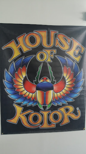 Auto Body Shop «Marbella Paint & Body Shop», reviews and photos, 4848 E 10th Ct, Hialeah, FL 33013, USA