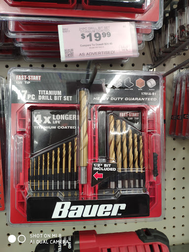 Hardware Store «Harbor Freight Tools», reviews and photos, 2418 Commercial Way, Spring Hill, FL 34606, USA