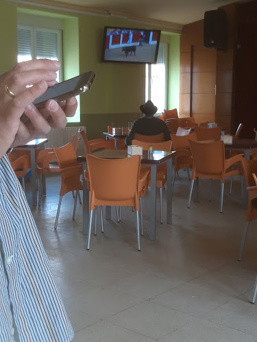 restaurantes Centro Social de Convivencia (Bar Bado) Siete Iglesias de Trabancos