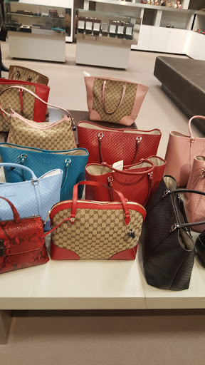 Boutique «Gucci Outlet», reviews and photos, 50 Hartz Way, Secaucus, NJ 07094, USA