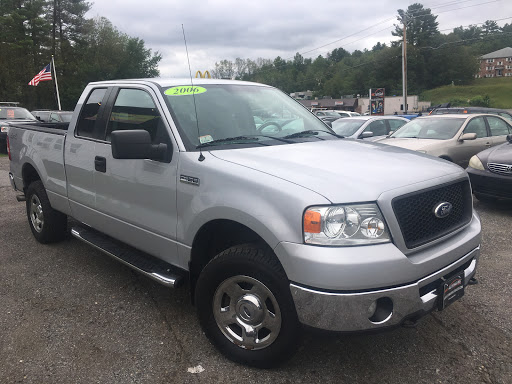 Used Car Dealer «Auto Mart of Pelham», reviews and photos, 107 Bridge St, Pelham, NH 03076, USA