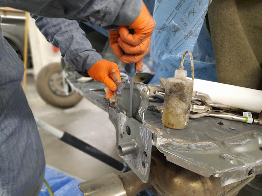 Auto Body Shop «Sharp Auto Body & Paint Works, Inc.», reviews and photos, 4031 SE 26th Ave, Portland, OR 97202, USA