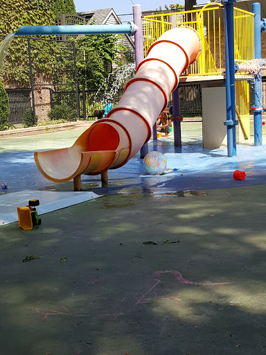 Park «Adams Playground Park», reviews and photos, 1919 N Seminary Ave, Chicago, IL 60614, USA