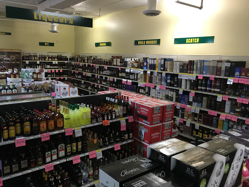 Liquor Store «Sav Way Liquors», reviews and photos, 2580 E Main St, St Charles, IL 60174, USA