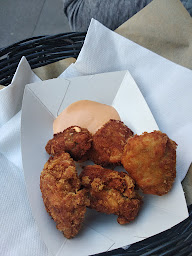 Photo n°87 de Buns Paris 15 à Paris ()