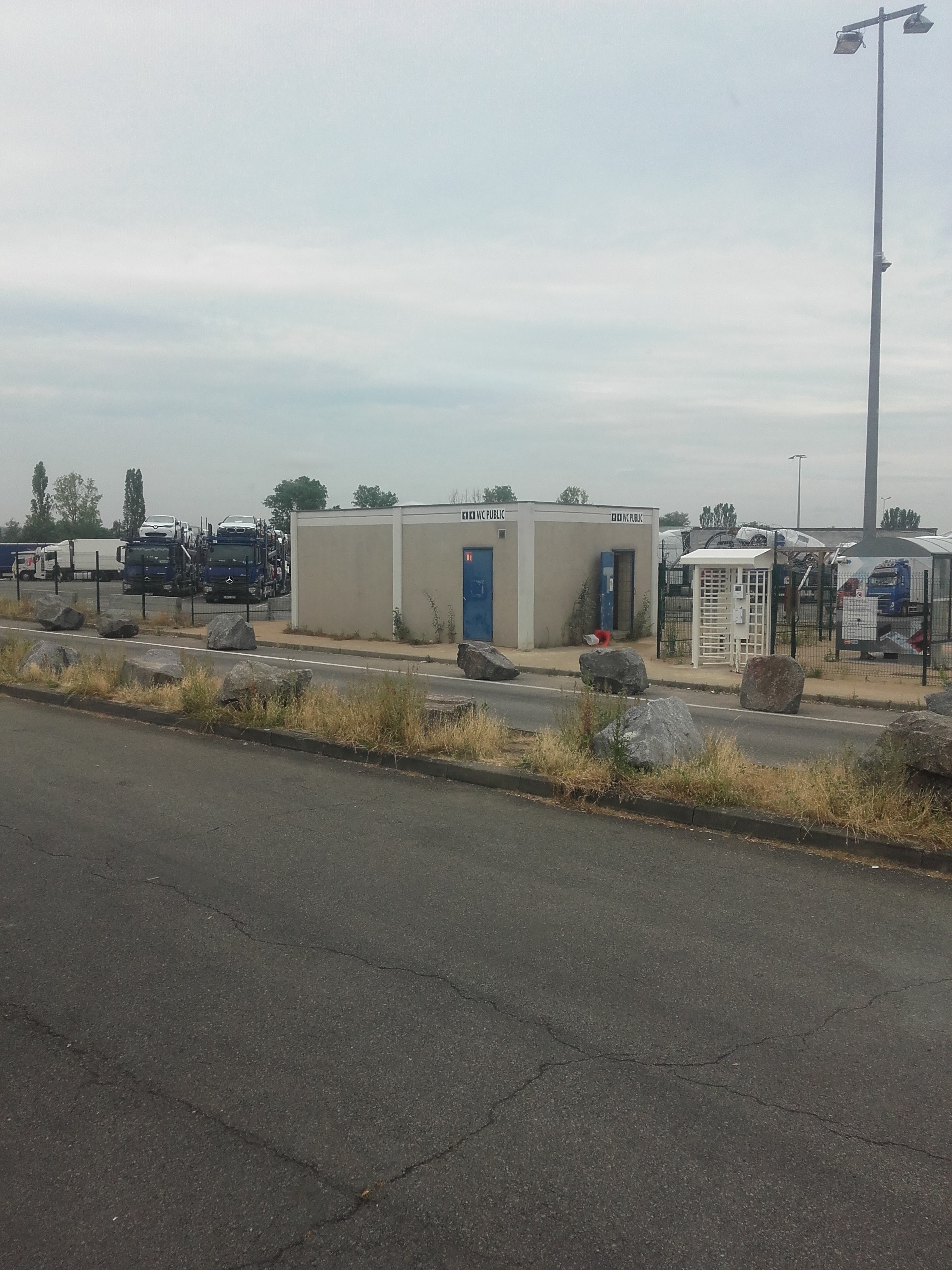 Photo n° 1 de l'avis de Stefan.o fait le 08/07/2019 à 05:52