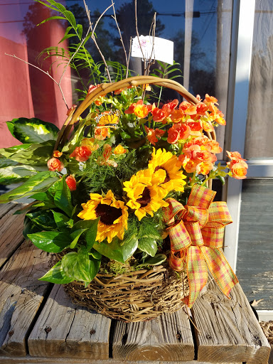 Florist «Flower Market», reviews and photos, 625 5th Ave W, Hendersonville, NC 28739, USA