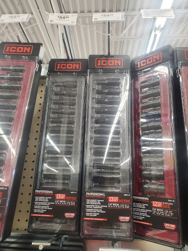 Hardware Store «Harbor Freight Tools», reviews and photos, 1640 75th St, Downers Grove, IL 60516, USA