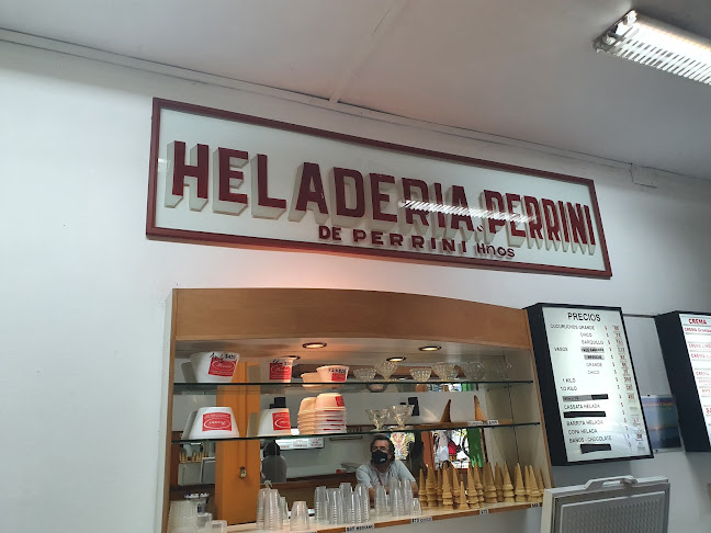 Opiniones de Heladeria Perrini en Colonia del Sacramento - Heladería