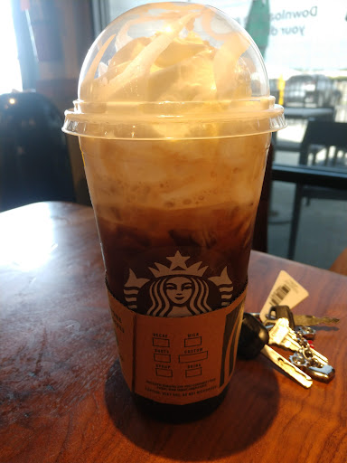 Coffee Shop «Starbucks», reviews and photos, 5084 Kahn Dr, Lumberton, NC 28358, USA