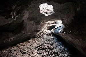 Cueva de Las Palomas image