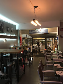 Atmosphère du Restaurant Ô Rellys à Saint-Cyr-sur-Mer - n°1