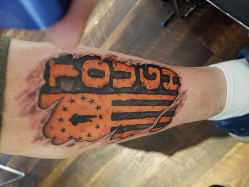 Tattoo Shop «Fallen Angel Tattoo Studio», reviews and photos, 20041 S Tamiami Trail, Estero, FL 33928, USA