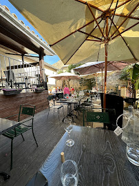 Atmosphère du Restaurant Les Giron'dines à Saint-Émilion - n°1