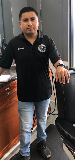 Barber Shop «Pasadena Barber Shop», reviews and photos, 1359 N Lake Ave, Pasadena, CA 91104, USA