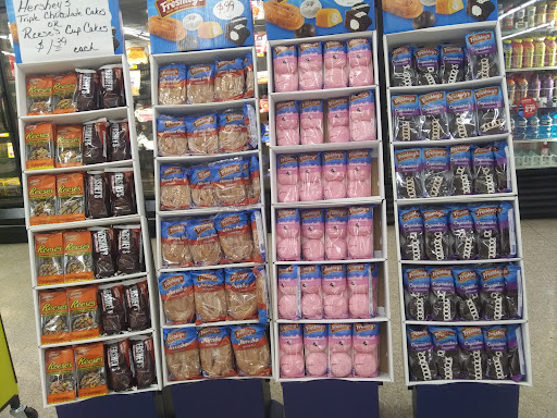 Grocery Store «Piggly Wiggly», reviews and photos, 874 Union St, Shelbyville, TN 37160, USA