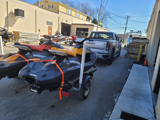 Water Ski Shop «J & J Powersports», reviews and photos, 301 Commercial Dr, Wilmington, DE 19805, USA