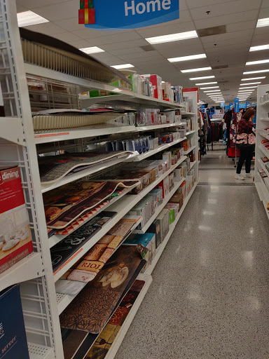 Clothing Store «Ross Dress for Less», reviews and photos, 2415 NW Kings Blvd, Corvallis, OR 97330, USA