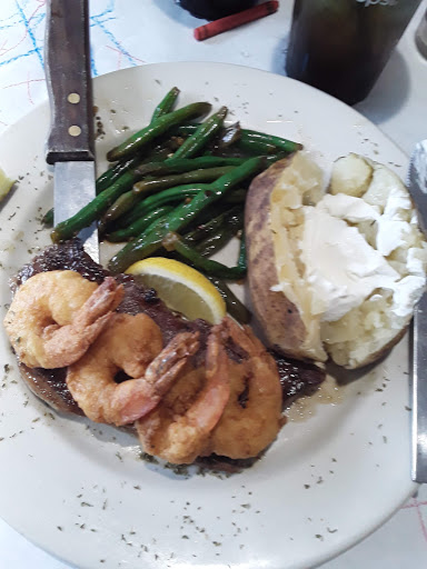 Grocery Store «Sandbridge Seaside Market», reviews and photos, 209 Sandbridge Rd, Virginia Beach, VA 23456, USA