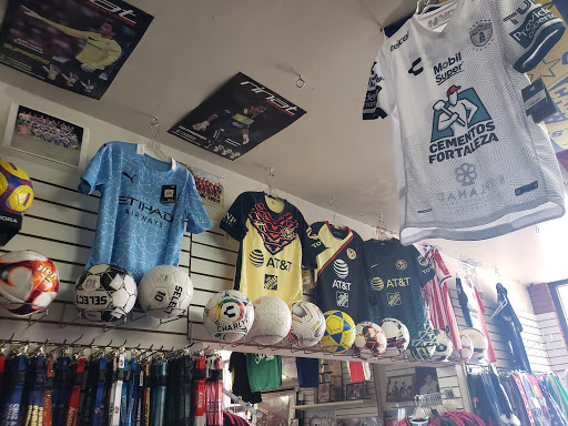 Soccer Store «Deportes America Soccer Shop», reviews and photos, 2822 N 16th St, Phoenix, AZ 85006, USA