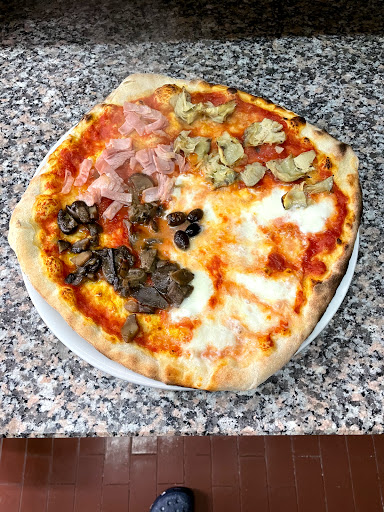 Pizzeria Ristorante Il Saladino in Senigallia, Provincia di Ancona