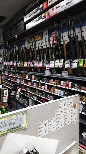 Sporting Goods Store «Big 5 Sporting Goods - Factoria», reviews and photos, 4055 Factoria Blvd SE, Bellevue, WA 98006, USA