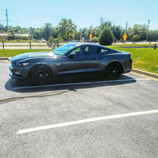 Tire Shop «Discount Tire Store - Lancaster, OH», reviews and photos, 2820 Columbus-Lancaster Rd NW, Lancaster, OH 43130, USA