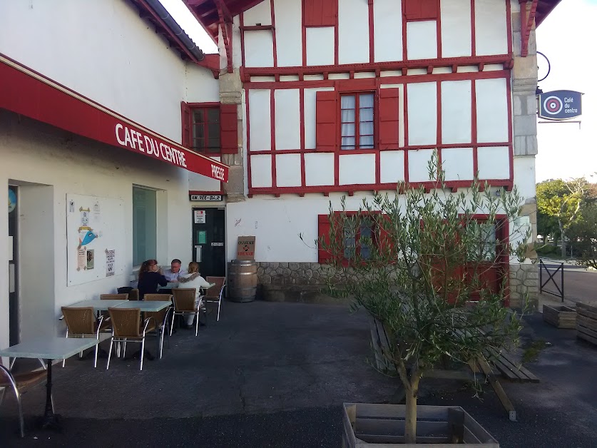 Café du Centre à Urcuit (Pyrénées-Atlantiques 64)