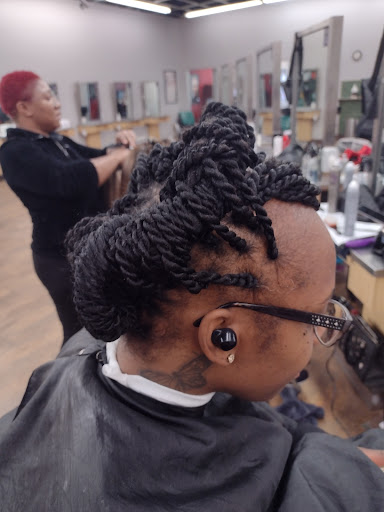 Beauty School «Empire Beauty School», reviews and photos, 5655 S 27th St, Milwaukee, WI 53221, USA