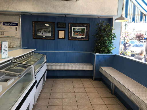 Ice Cream Shop «Denville Dairy», reviews and photos, 34 Broadway # A, Denville, NJ 07834, USA
