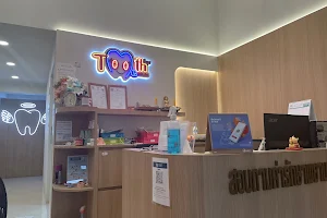 Me Tooth Dental Clinic-คลินิกทันตกรรมมีทูธ image