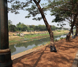 Taman BKT photo
