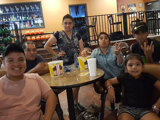 Bowling Alley «University Bowl», reviews and photos, 12332 Interstate 10 Frontage Rd #10, San Antonio, TX 78230, USA