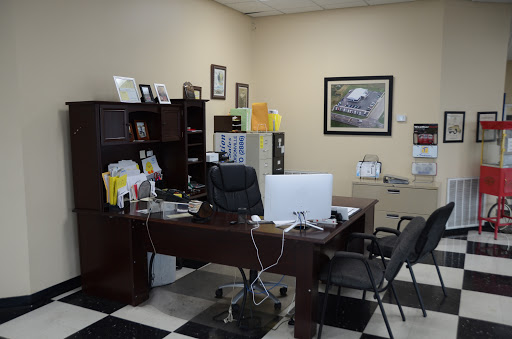 Used Car Dealer «Tradition Auto Sales», reviews and photos, 1692 S Green St, Henderson, KY 42420, USA