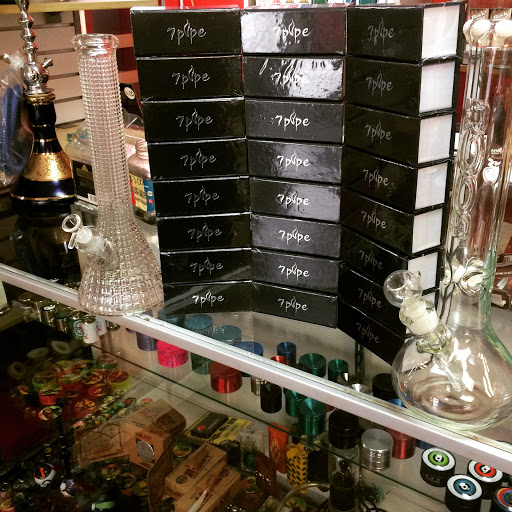 Tobacco Shop «Ipuff Smoke Shop», reviews and photos, 241 Harrison Ave, Garfield, NJ 07026, USA